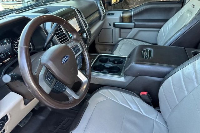 2018 Ford Super Duty F-450 DRW Limited 4WD Crew Cab 8 Box