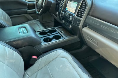 2018 Ford Super Duty F-450 DRW Limited 4WD Crew Cab 8 Box