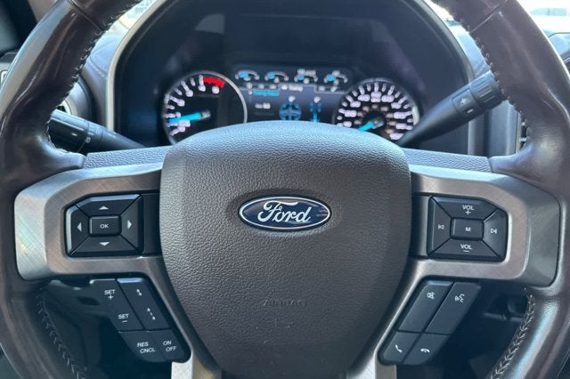 2018 Ford Super Duty F-450 DRW Limited 4WD Crew Cab 8 Box