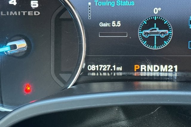 2018 Ford Super Duty F-450 DRW Limited 4WD Crew Cab 8 Box