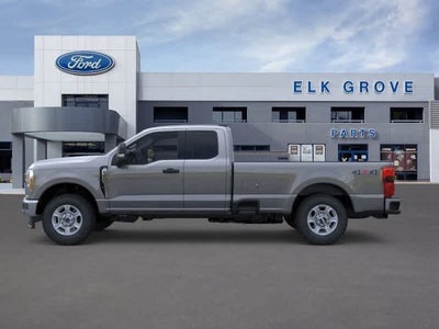 2026 Ford Super Duty F-350 SRW XLT