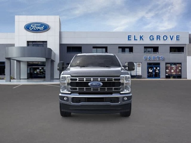 2026 Ford Super Duty F-350 SRW XLT