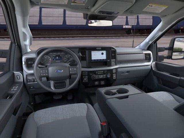 2026 Ford Super Duty F-350 SRW XLT