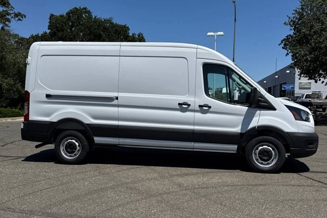 2026 Ford Transit Cargo Van T-250 148" Med Rf 9150 GVWR RWD