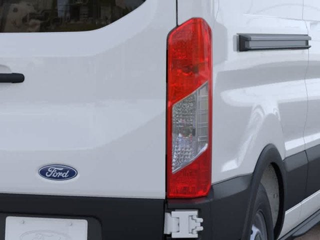 2026 Ford Transit Cargo Van T-250 148" Med Rf 9150 GVWR RWD