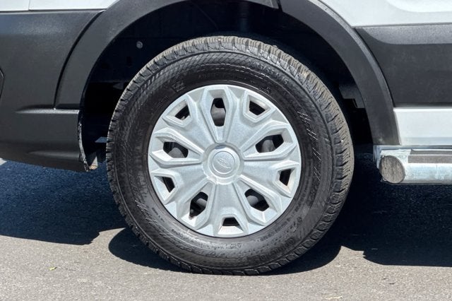 2025 Ford Transit Cargo Van T-250 130" Low Rf 9070 GVWR RWD