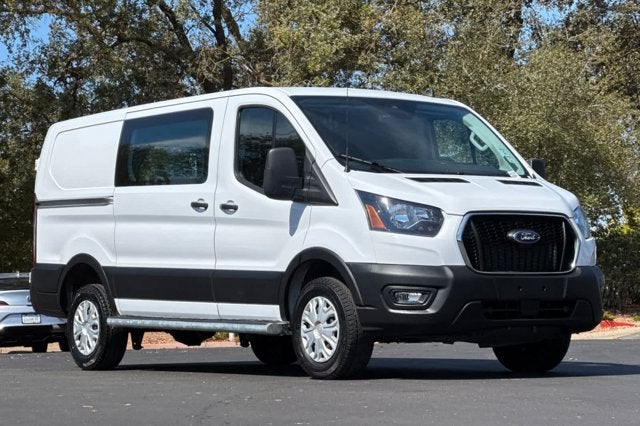 2025 Ford Transit Cargo Van T-250 130" Low Rf 9070 GVWR RWD