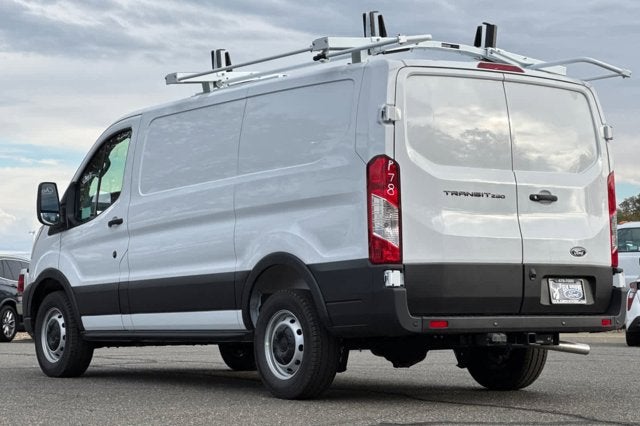 2026 Ford Transit Cargo Van T-250 130" Low Rf 9150 GVWR RWD