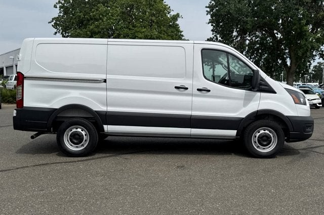 2026 Ford Transit Cargo Van T-250 130" Low Rf 9150 GVWR RWD