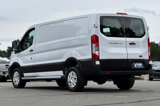 2025 Ford Transit Cargo Van T-250 130" Low Rf 9070 GVWR RWD
