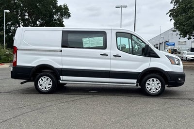 2025 Ford Transit Cargo Van T-250 130" Low Rf 9070 GVWR RWD