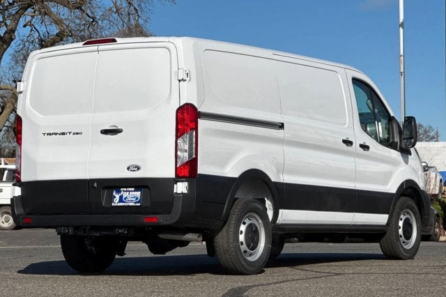 2026 Ford Transit Cargo Van T-250 130" Low Rf 9150 GVWR RWD