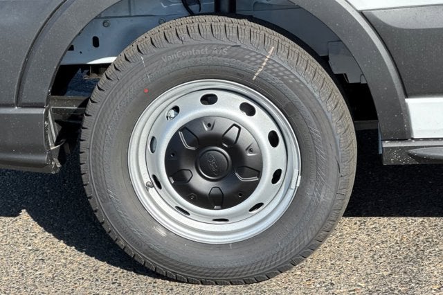 2025 Ford Transit Cargo Van T-250 130" Low Rf 9070 GVWR RWD