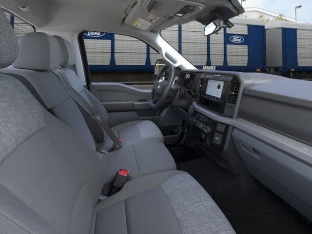 2026 Ford Super Duty F-350 DRW 4WD Reg Cab 8 Box