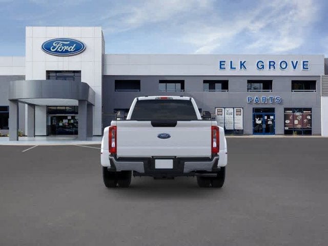 2026 Ford Super Duty F-350 DRW XLT 4WD Reg Cab 8 Box