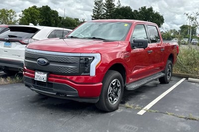 2023 Ford F-150 Lightning XLT 4WD SuperCrew 5.5 Box