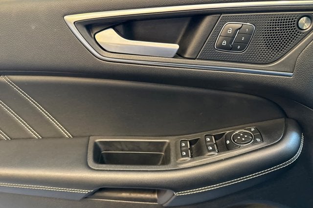 2021 Ford Edge ST