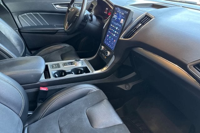 2021 Ford Edge ST