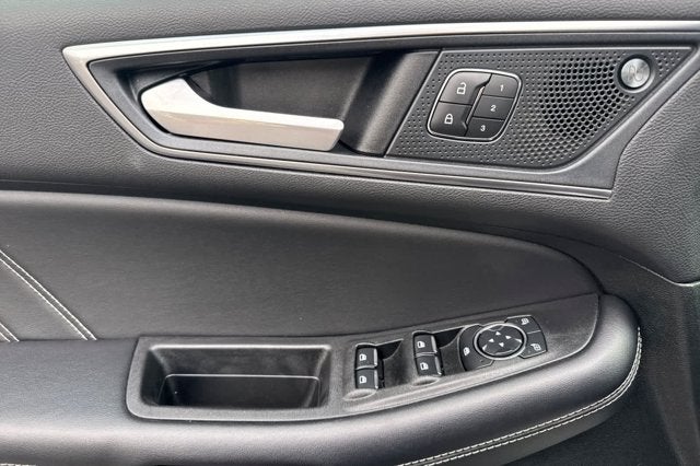 2023 Ford Edge ST