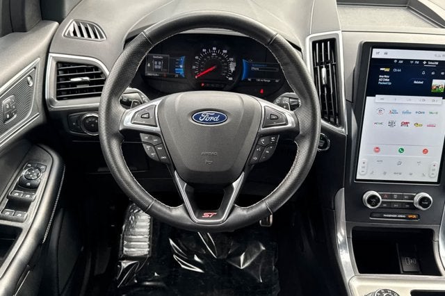 2023 Ford Edge ST