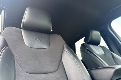 2023 Ford Edge ST