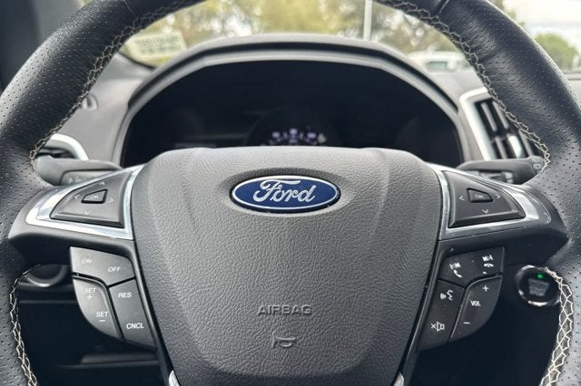 2023 Ford Edge ST