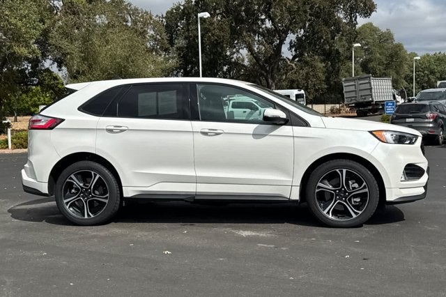 2023 Ford Edge ST