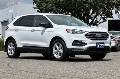 2022 Ford Edge SE
