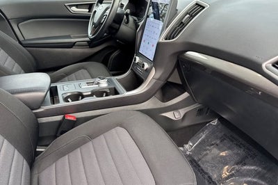 2023 Ford Edge SE
