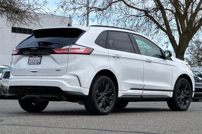 2023 Ford Edge SE
