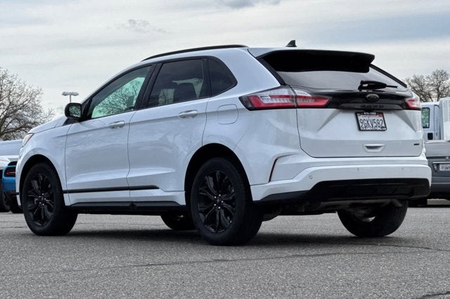 2023 Ford Edge SE