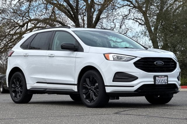 2023 Ford Edge SE