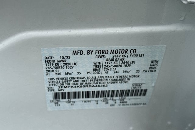 2024 Ford Edge Titanium