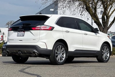 2022 Ford Edge Titanium