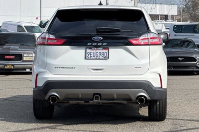2022 Ford Edge Titanium