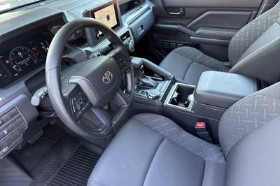 2025 Toyota Tacoma 4WD SR5