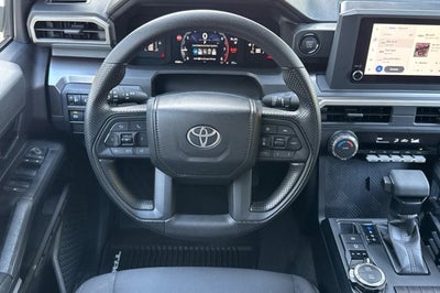 2025 Toyota Tacoma 4WD SR5