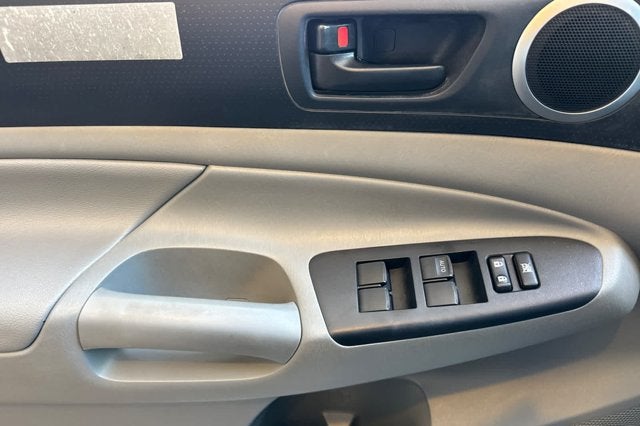 2013 Toyota Tacoma 4WD Double Cab V6 AT