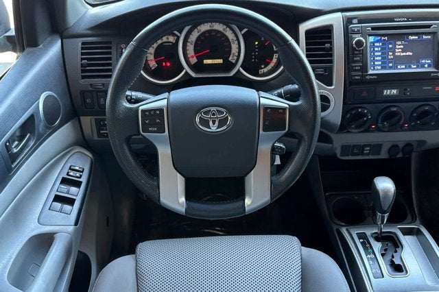 2013 Toyota Tacoma 4WD Double Cab V6 AT