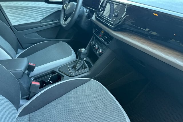 2023 Volkswagen Taos S