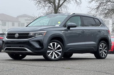 2023 Volkswagen Taos SE