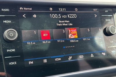 2023 Volkswagen Taos SE