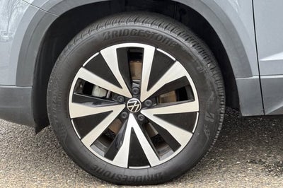 2023 Volkswagen Taos SE