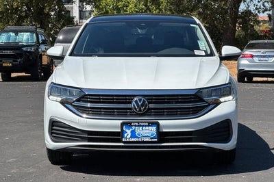 2024 Volkswagen Jetta SE