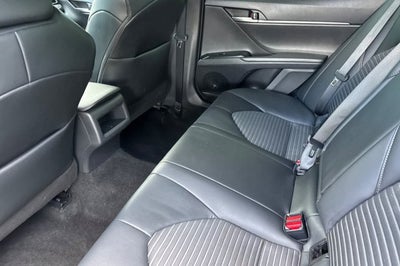 2020 Toyota Camry SE