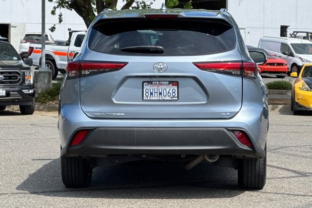 2021 Toyota Highlander XLE