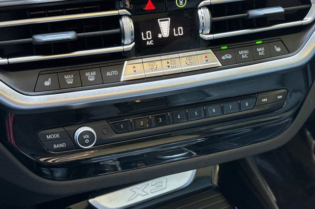 2023 BMW X3 sDrive30i