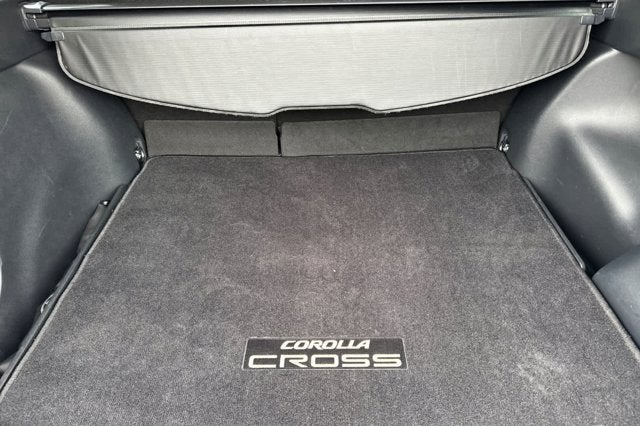 2023 Toyota Corolla Cross Hybrid XSE