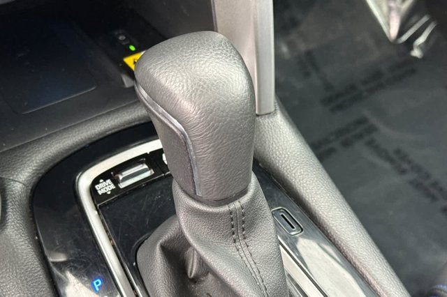 2023 Toyota Corolla Cross Hybrid XSE