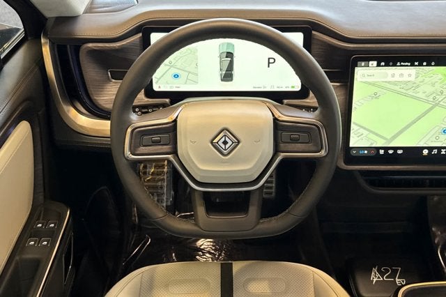 2024 Rivian R1S Adventure